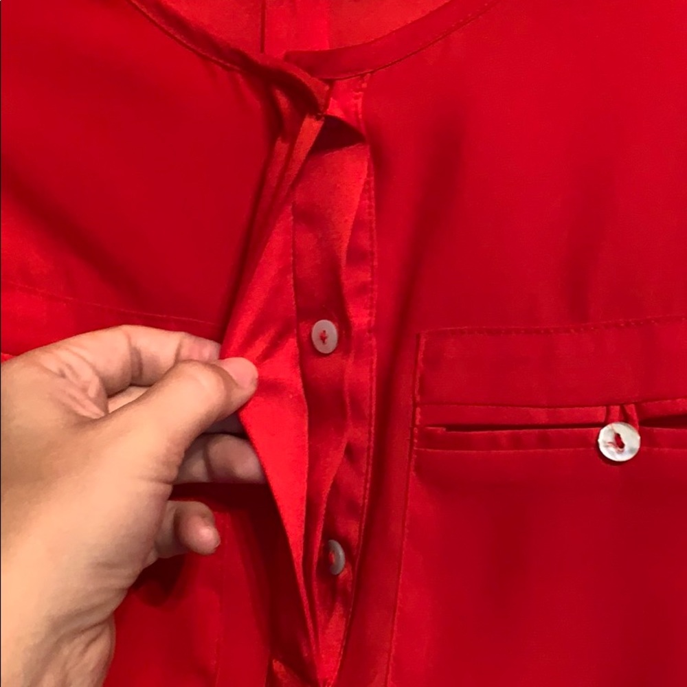 Red HM blouse - Picture 4 of 5